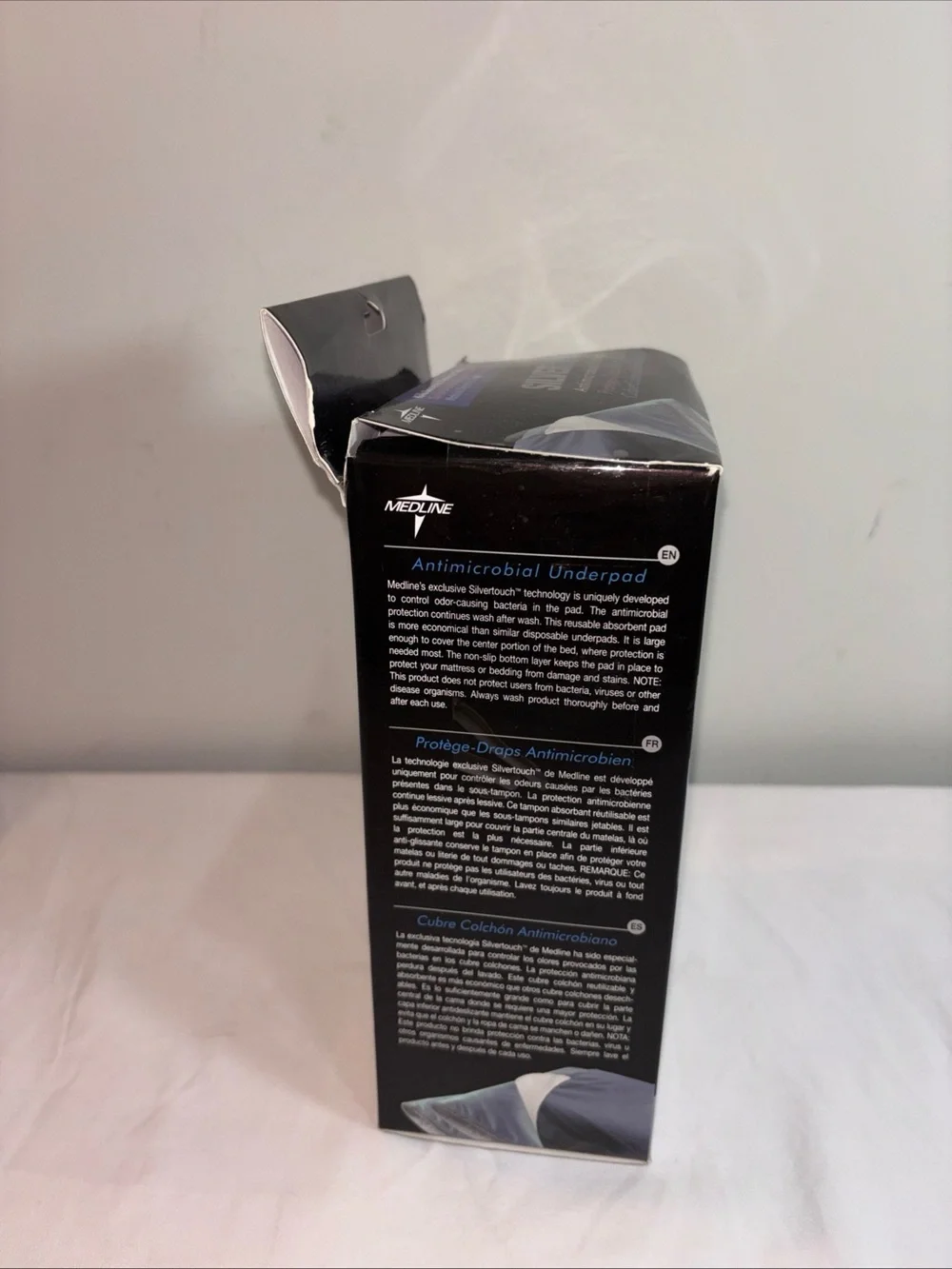 Silver Jeans Silvertouch Antimicrobial Underpad - Black Box with Blue Accents